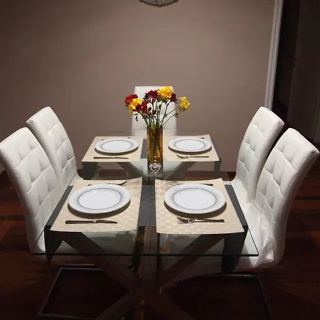 Ideally Situated Corfu Old Town Appartement *