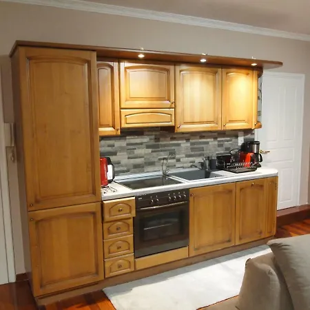Ideally Situated Corfu Old Town Appartement *