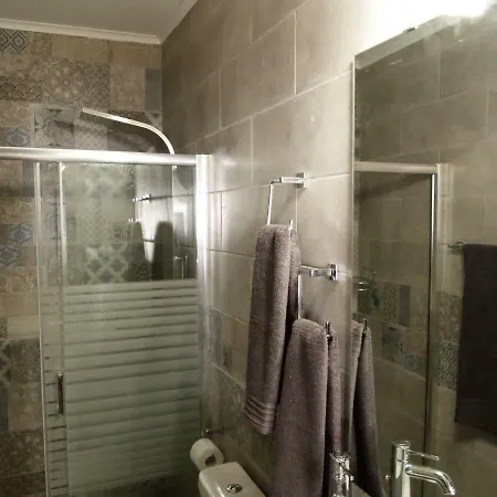 Ideally Situated Corfu Old Town Apartman *