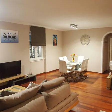 Ideally Situated Corfu Old Town