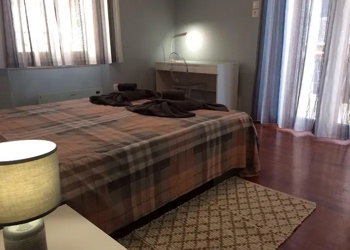 Ideally Situated Corfu Old Town