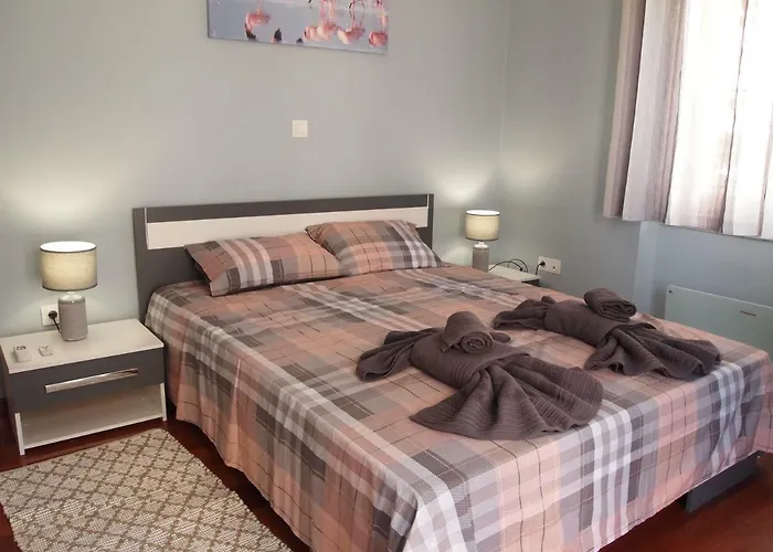Ideally Situated Corfu Old Town Apartament *